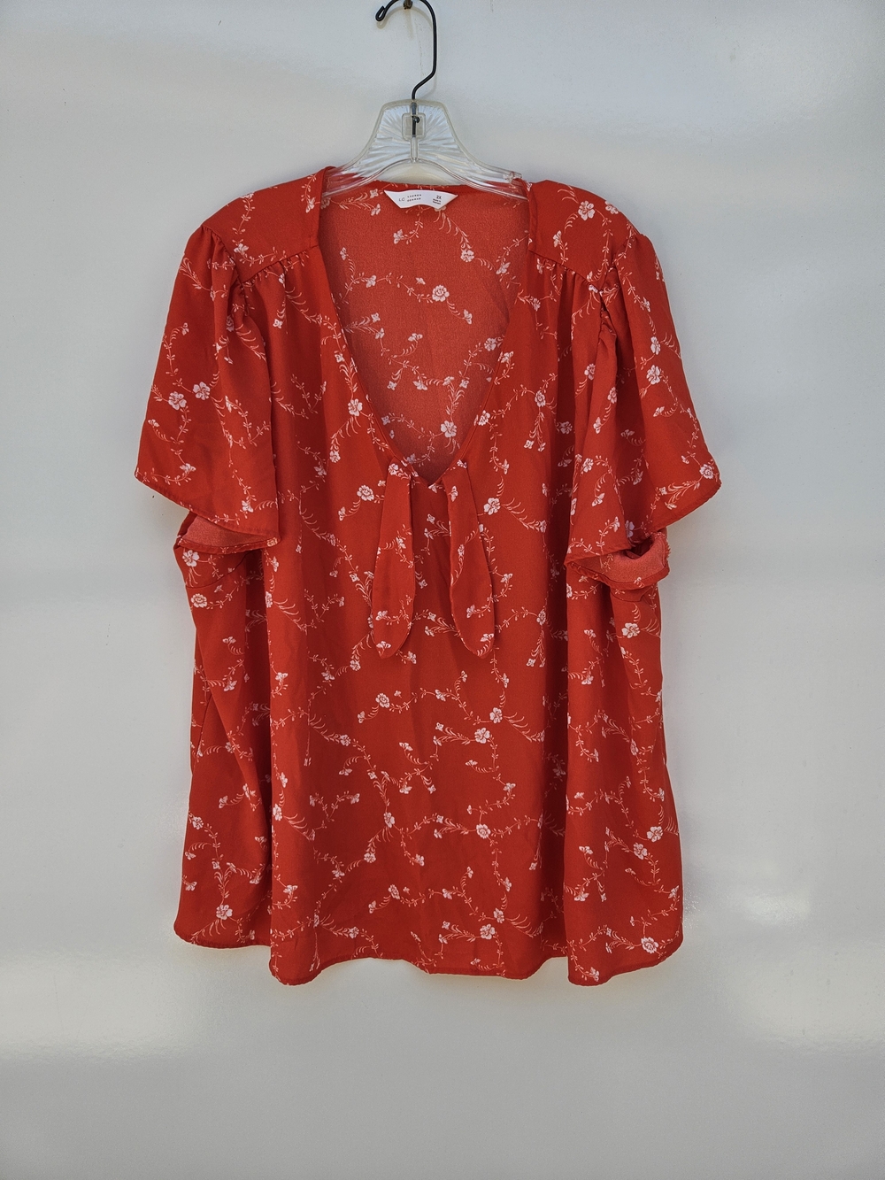LC Lauren Conrad Red Floral Tie-Front Flutter Sleeve Blouse
